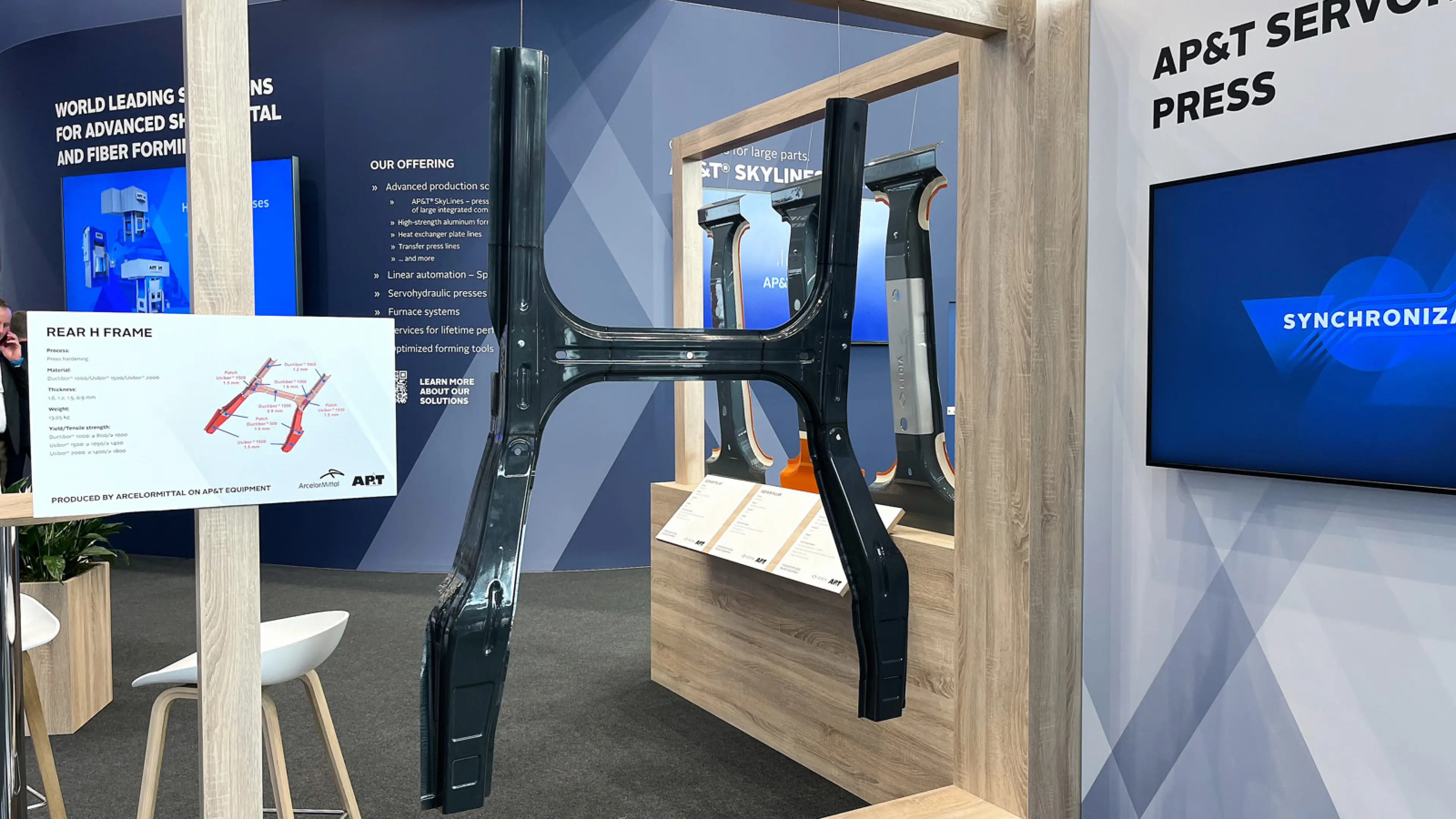Automatisiertes Produktionslinien-Rendering von AP&T: Euroblech 2024 Step gestartet, Foto 3.