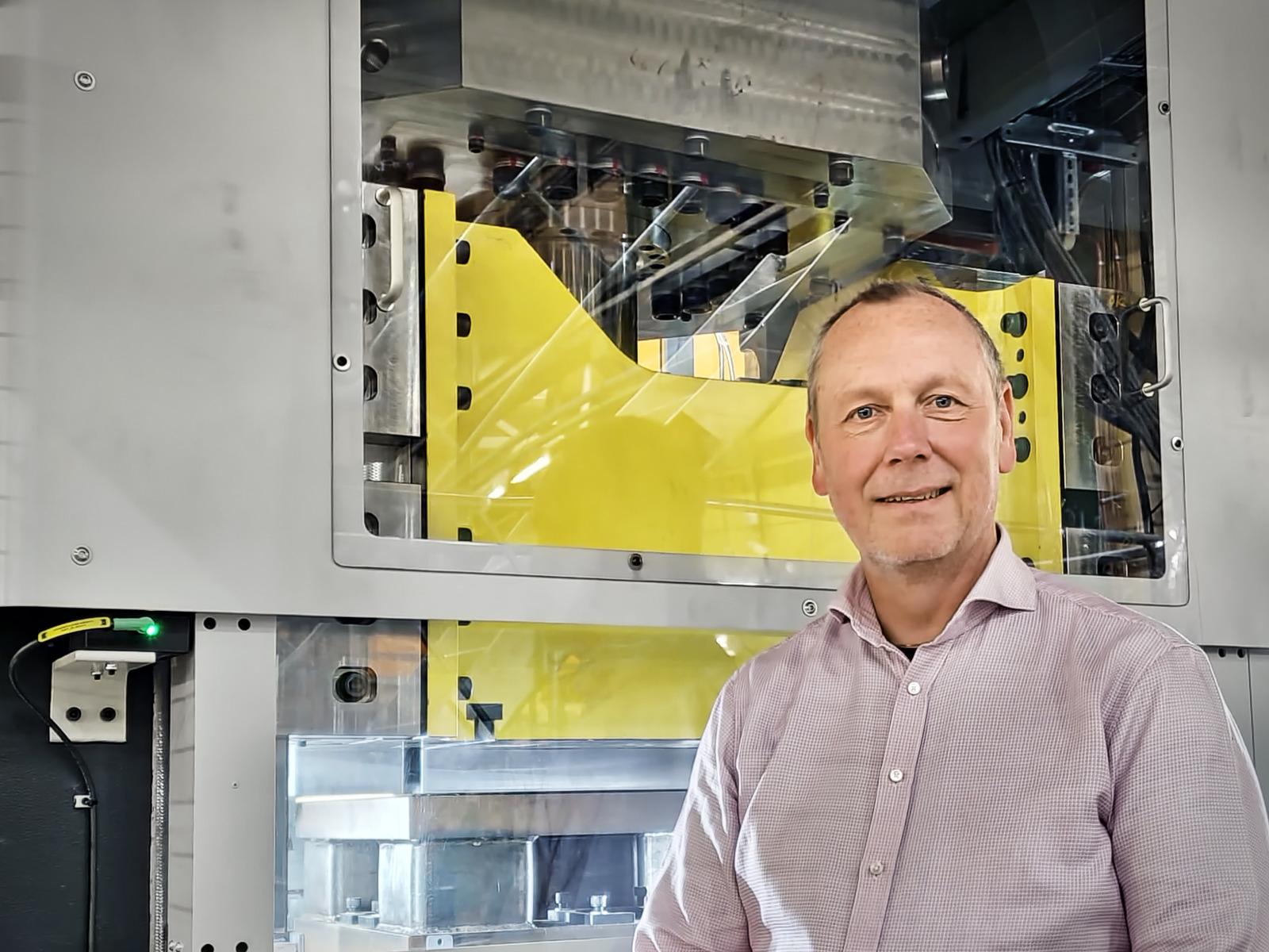 Fast and energy-efficient. AP&T’s servohydraulic press, now in a new version intended for progressive die stamping, embossing, punching and deep drawing, according to Mikael Karlsson, Product Manager of Presses at AP&T. 